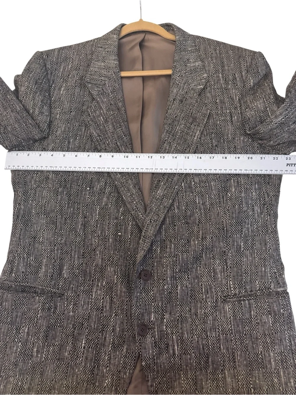 Vintage MANI Giorgio Armani 43R Textured Blazer Silk Lined Italy